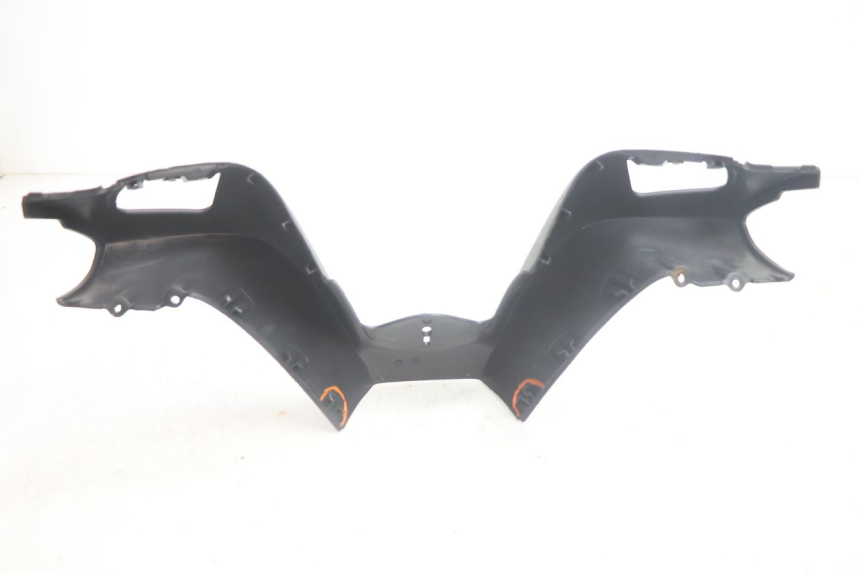 photo de HANDLEBAR COVER FRONT PIAGGIO MP3 500 (2011 - 2015) - Alternative perspective