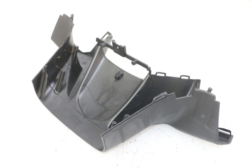 photo de HANDLE BAR FRONT PANEL GILERA NEXUS 125 (2009 - 2013) - Fixing points details