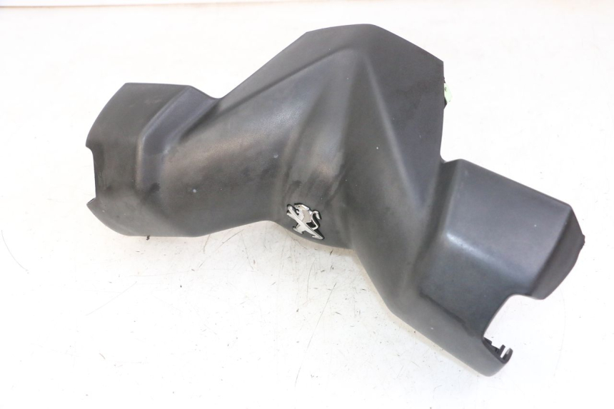 photo de HANDLE BAR FRONT PANEL PEUGEOT CITYSTAR 2T 50 (2018 - 2021) - Technical close-up
