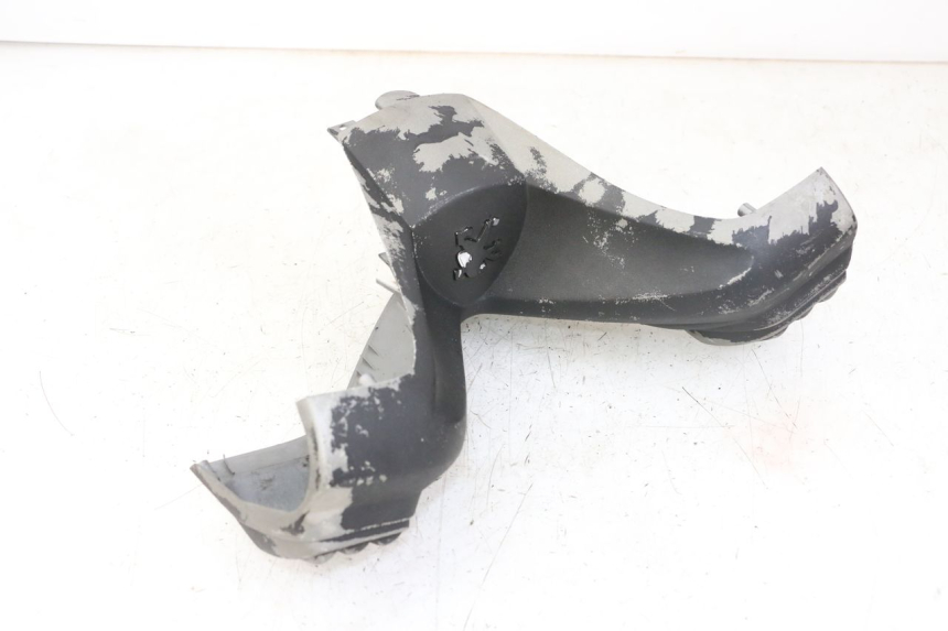 photo de HANDLEBAR COVER FRONT PEUGEOT ELYSTAR 50 (2002 - 2014) - Component detail