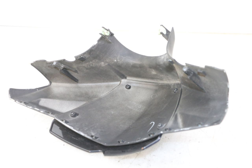 photo de HANDLEBAR COVER FRONT PEUGEOT KISBEE 4T 50 (2018 - 2022) - Alternative perspective