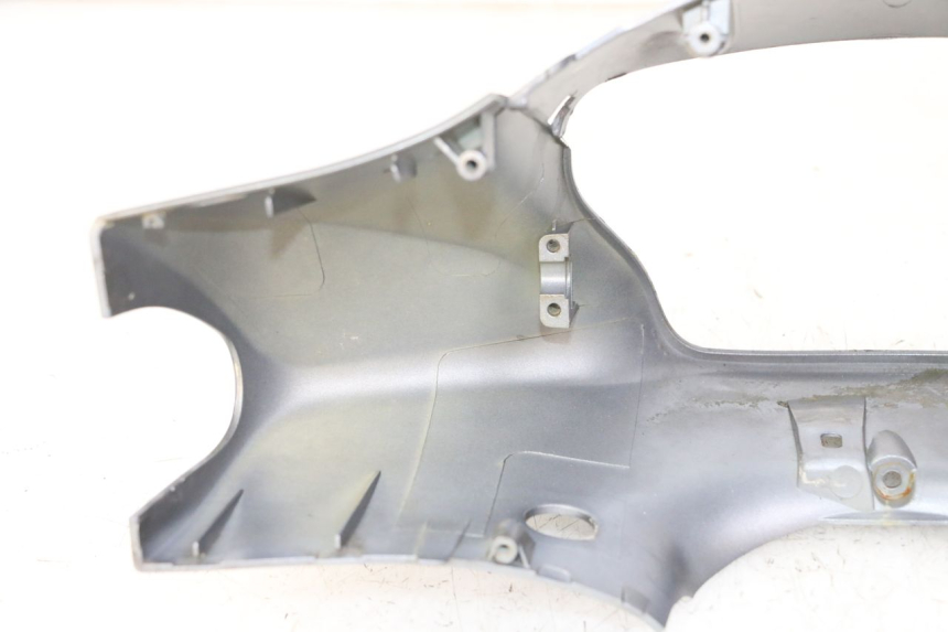 photo de HANDLE BAR FRONT PANEL PEUGEOT TWEET 4T 50 (2014 - 2019) - Alternative perspective