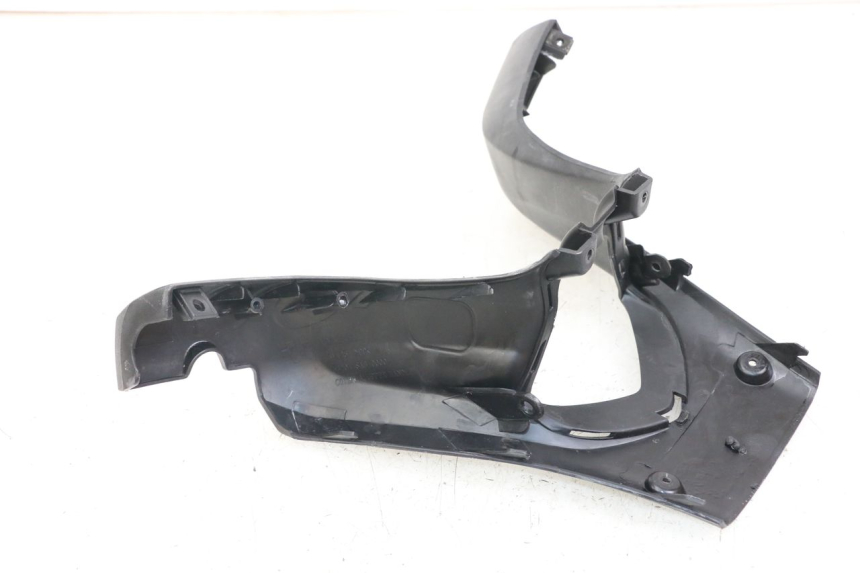 photo de HANDLE BAR FRONT PANEL DAELIM S3 125 (2010 - 2017) - Alternative perspective