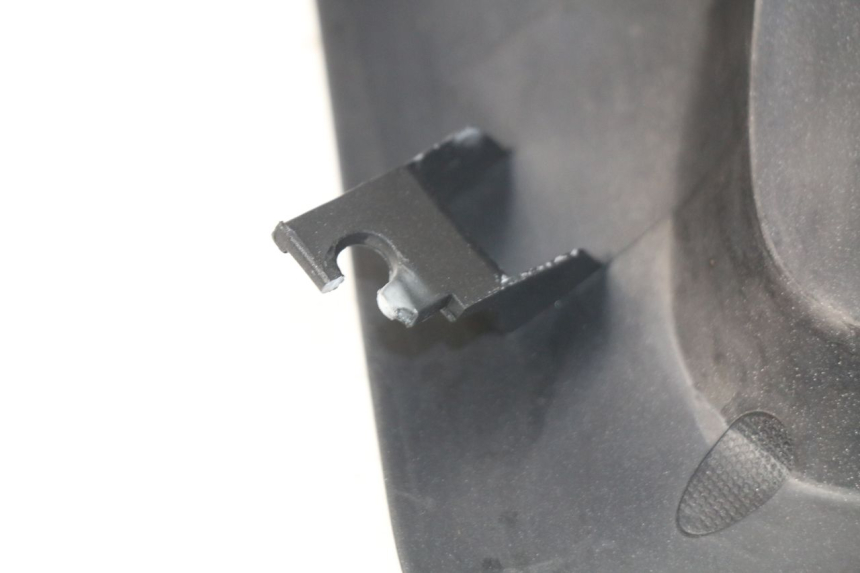 photo de HANDLE BAR FRONT PANEL PEUGEOT SATELIS 300 (2012 - 2015) - Alternative perspective