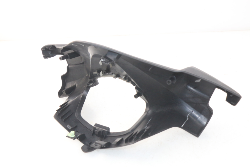 photo de HANDLE BAR FRONT PANEL PEUGEOT SATELIS 300 (2012 - 2015) - Surface and material condition
