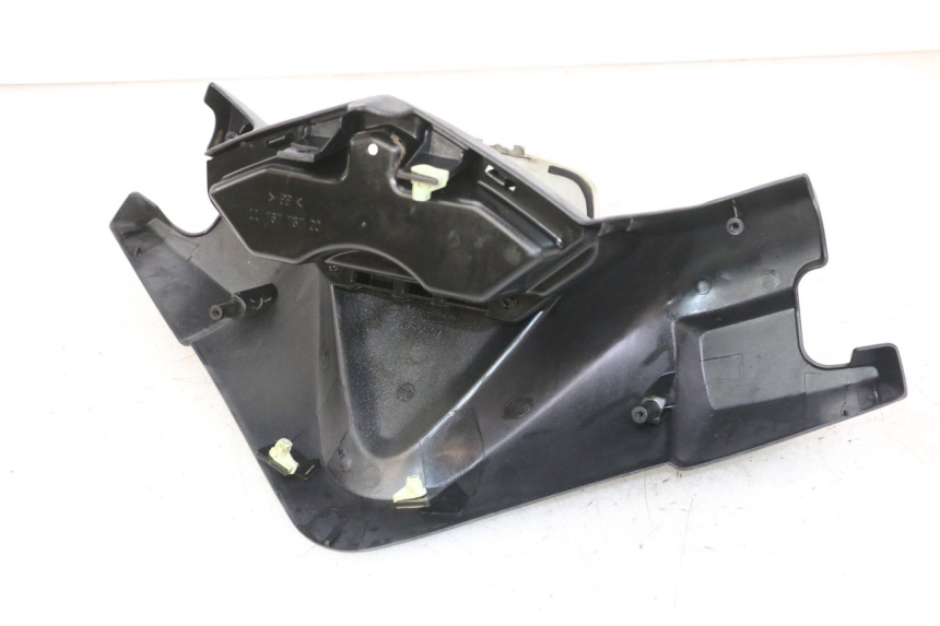 photo de HANDLE BAR FRONT PANEL PEUGEOT SATELIS 125 (2013 - 2018) - Component detail