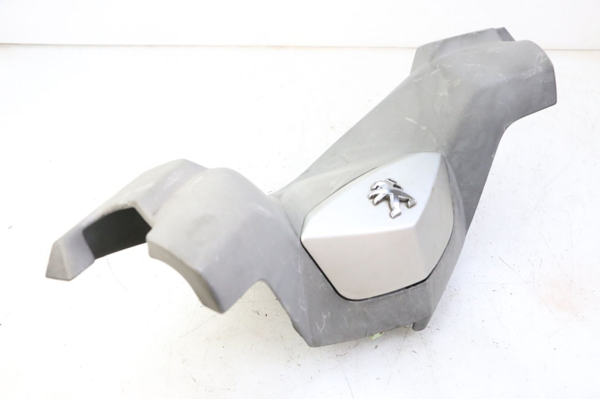 photo de HANDLE BAR FRONT PANEL PEUGEOT SATELIS 125 (2010 - 2012) - Surface and material condition