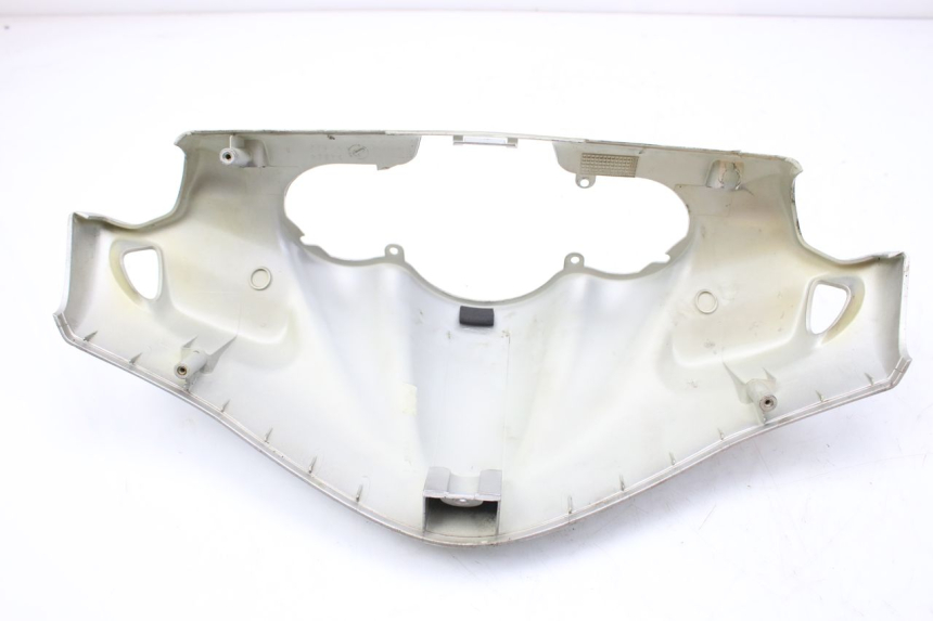 photo de HANDLEBAR COVER FRONT PEUGEOT SPEEDFIGHT LC 50 (1996 - 2002) - Alternative perspective