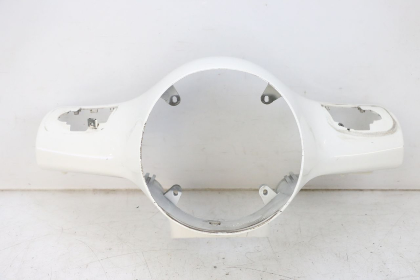photo de HANDLE BAR FRONT PANEL PIAGGIO VESPA GTS SUPER IE 125 (2009 - 2016) - Main view