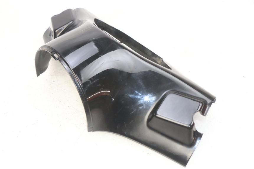 photo de HANDLEBAR COVER FRONT PIAGGIO VESPA PRIMAVERA 2T 50 (2013 - 2018) - Surface and material condition