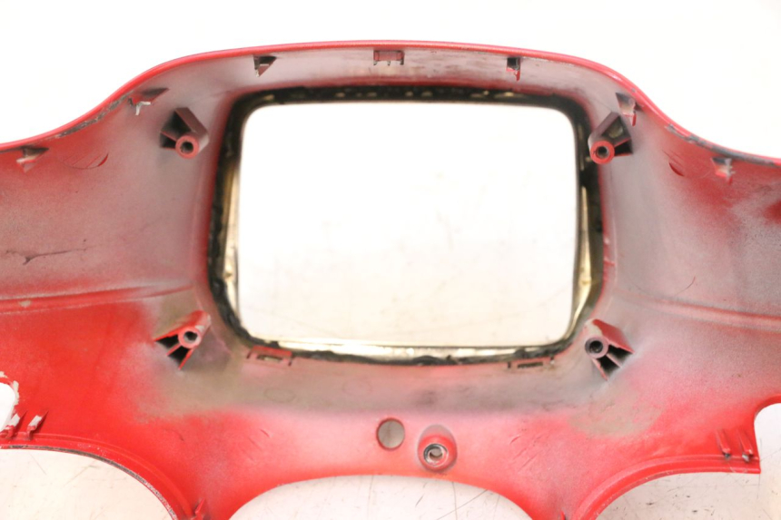photo de HANDLEBAR COVER FRONT PIAGGIO VESPA S 2T 50 (2007 - 2014) - Technical close-up