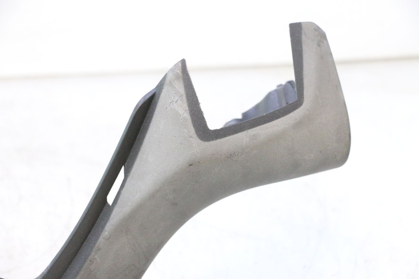 photo de HANDLE BAR FRONT PANEL PIAGGIO X8 STREET 125 (2006 - 2007) - Component detail