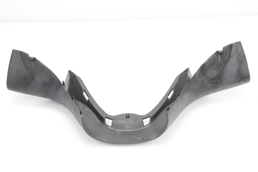 photo de HANDLEBAR COVER FRONT PIAGGIO X9 125 (2000 - 2003) - Technical close-up