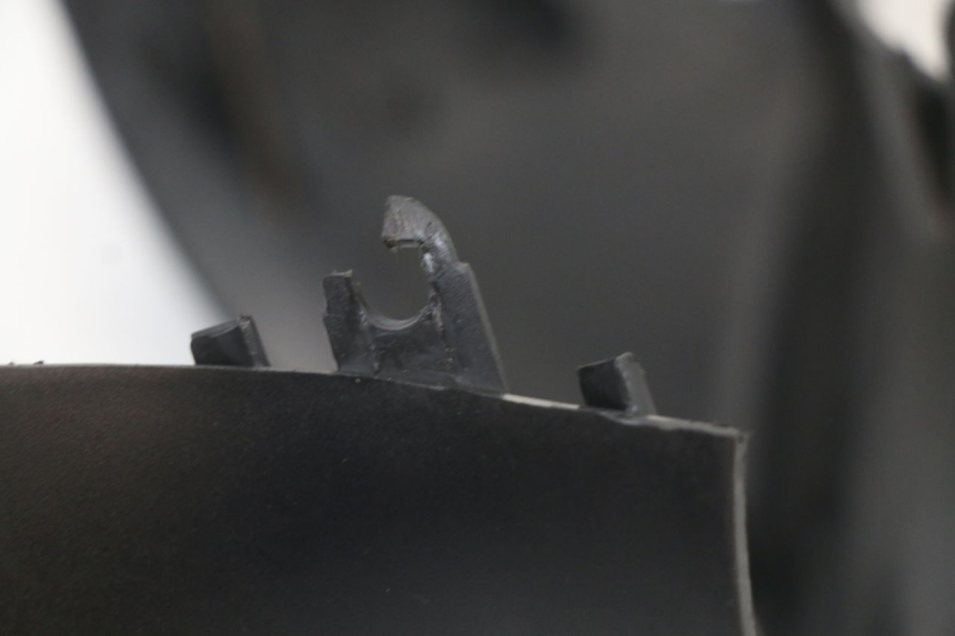 photo de HANDLEBAR COVER FRONT PIAGGIO ZIP 4T 50 (2018 - 2020) - Surface and material condition