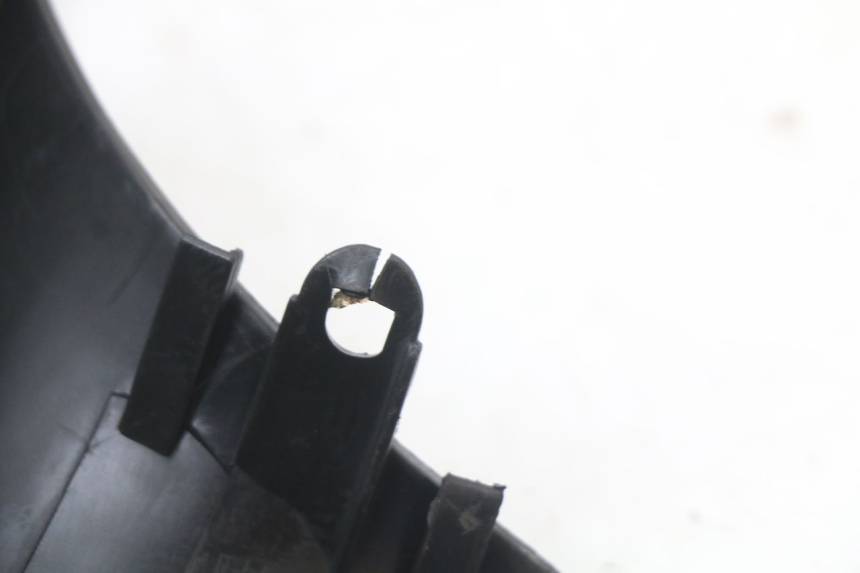 photo de HANDLEBAR COVER FRONT PIAGGIO ZIP 4T 50 (2018 - 2020) - Checked used part