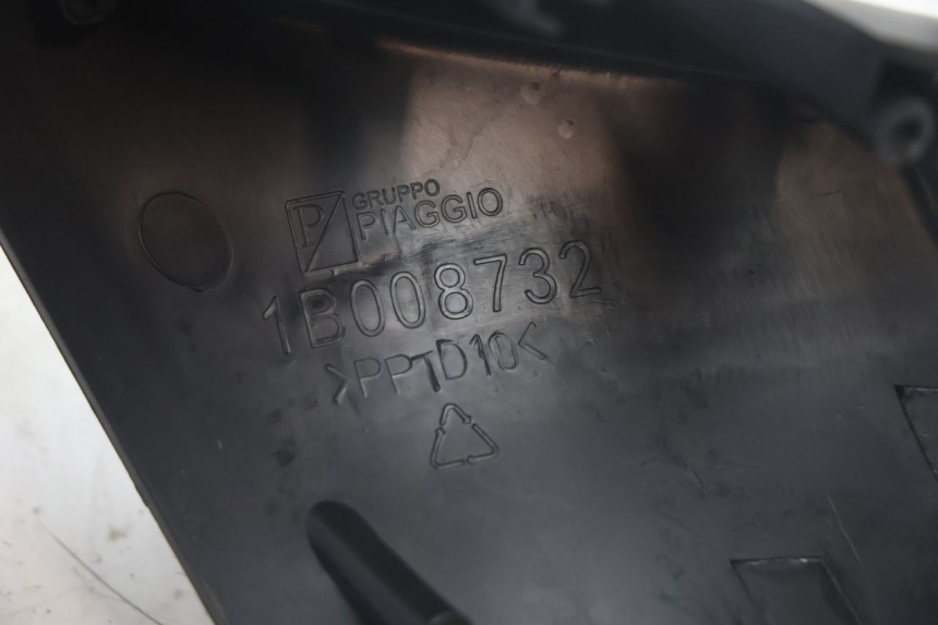 photo de HANDLE BAR FRONT PANEL PIAGGIO ZIP IGET 4T 50 (2021 - 2023) - Surface and material condition