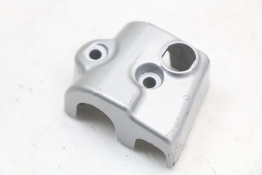 photo de HANDLE BAR PANEL SWITCH MOTO GUZZI NORGE 8V GT 1200 (2011 - 2016) - Zoom on usage condition