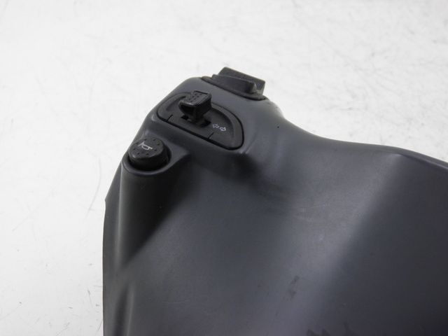 photo de HANDLE BAR PANEL SWITCH PIAGGIO SUPER LX 125 (2000 - 2003) - Component detail
