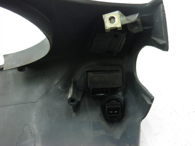 photo de HANDLE BAR PANEL SWITCH PIAGGIO SUPER LX 125 (2000 - 2003) - Surface and material condition