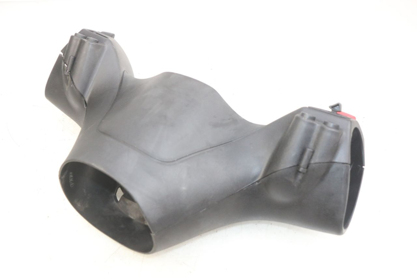 photo de HANDLEBAR SWITCH COVER PIAGGIO XEVO - X EVO 125 (2007 - 2017) - Alternative perspective