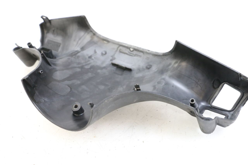 photo de HANDLEBAR SWITCH COVER PIAGGIO ZIP 2T 50 (2009 - 2019) - Zoom on usage condition