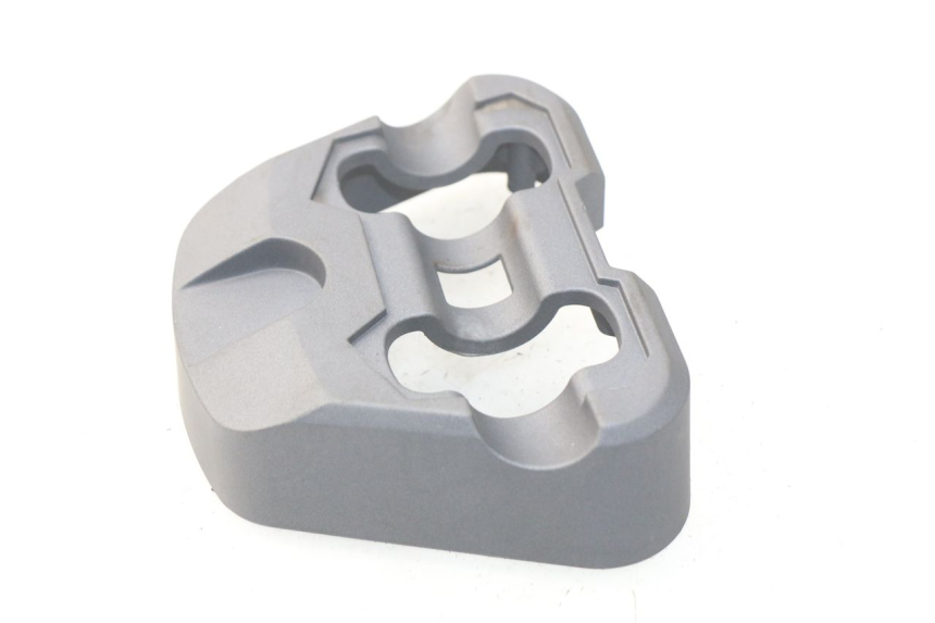 photo de HANDLEBAR COVER SYM CROX 4T 50 (2016 - 2023) - Zoom on usage condition