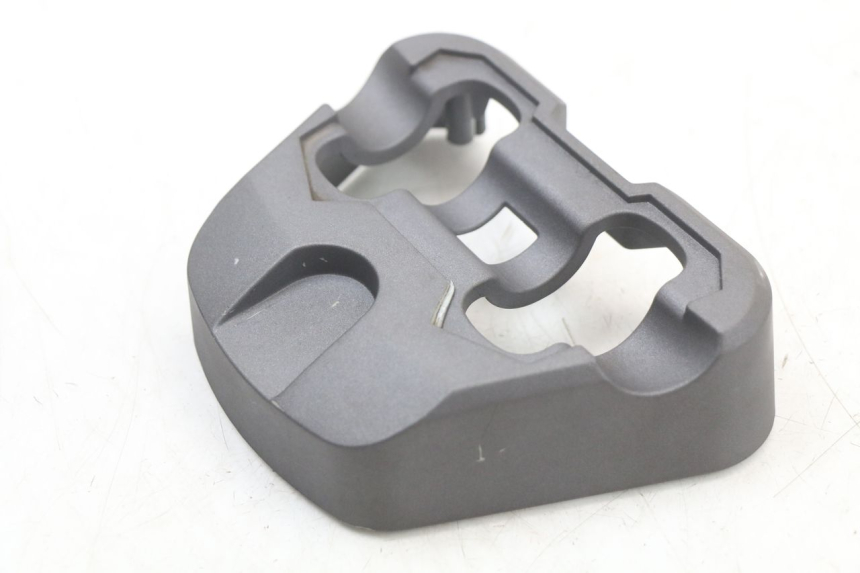 photo de HANDLEBAR COVER SYM CROX 4T 50 (2016 - 2023) - Alternative perspective