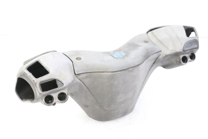 photo de HANDLEBAR COVER PIAGGIO X8 125 (2004 - 2007) - Fixing points details
