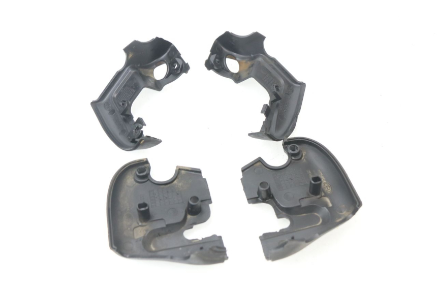 photo de HANDLE BAR PANEL APRILIA SCARABEO GT 125 (1999 - 2007) - Main view