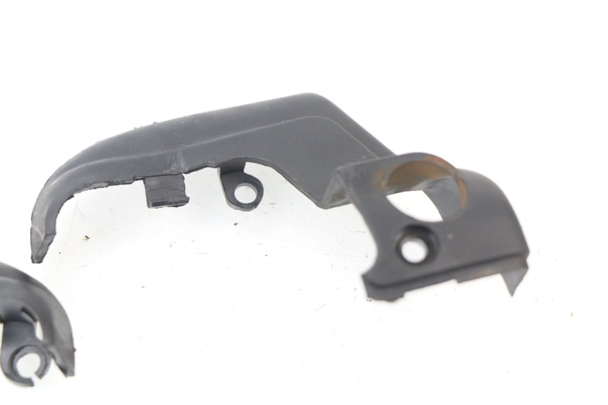 photo de HANDLE BAR PANEL APRILIA SCARABEO GT 125 (1999 - 2007) - Product overview