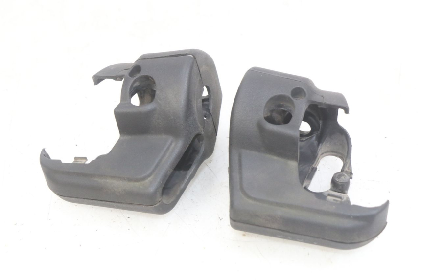 photo de HANDLEBAR COVER APRILIA SCARABEO LIGHT 125 (2007 - 2011) - Product overview