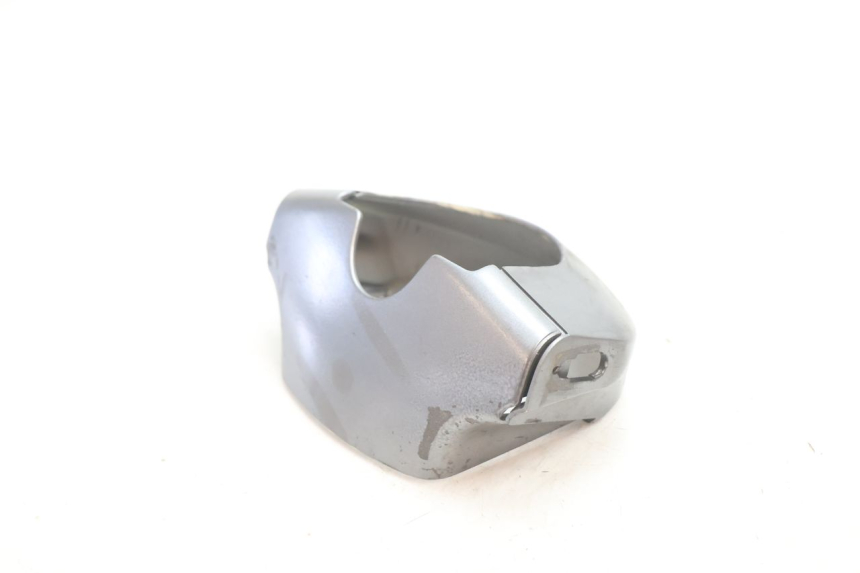 photo de HANDLE BAR PANEL PEUGEOT TREKKER 50 (1995 - 2004) - Zoom on usage condition