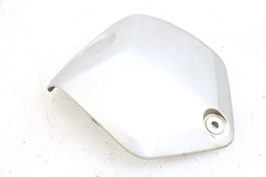 photo de HANDLEBAR COVER YAMAHA X-MAX XMAX 125 (2010 - 2013) - Zoom on usage condition