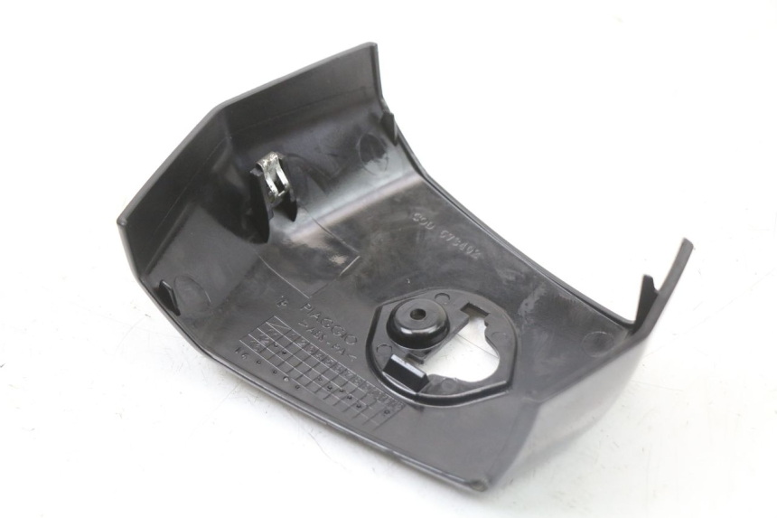 photo de HANDLEBAR COVER PIAGGIO X10 125 (2012 - 2017) - Checked used part
