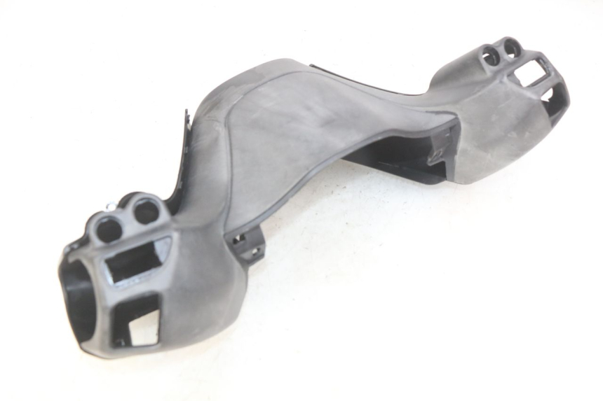 photo de HANDLEBAR COVER PIAGGIO XEVO - X EVO 125 (2007 - 2017) - Technical close-up