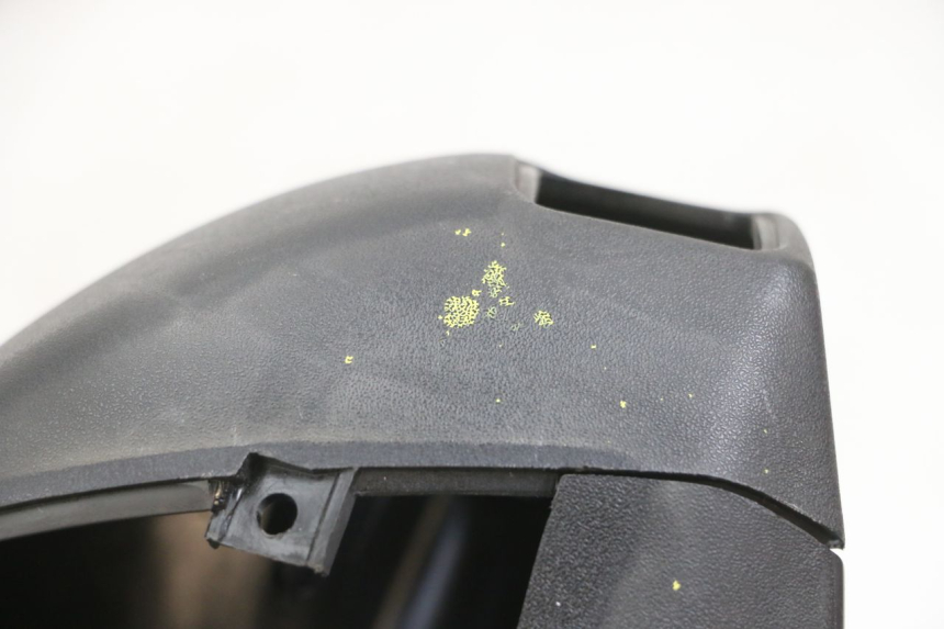 photo de HANDLEBAR COVER PIAGGIO XEVO - X EVO 125 (2007 - 2017) - Checked used part