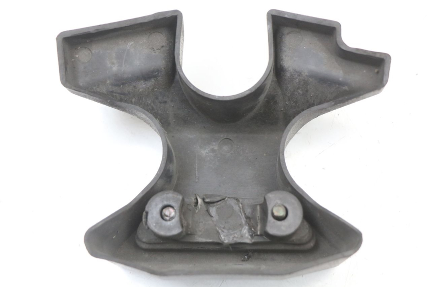 photo de HANDLE BAR PANEL YAMAHA XJ F 900 (1983 - 1994) - Fixing points details