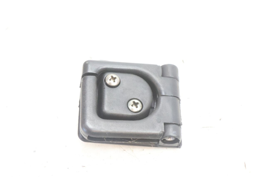 photo de BAG HOOK APRILIA ATLANTIC S 125 (2010 - 2013) - Component detail