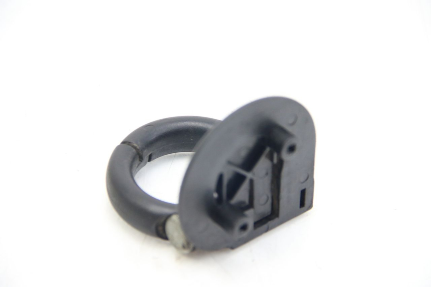 photo de LUGGAGE HOOK DERBI BOULEVARD 50 (2009 - 2006) - Fixing points details