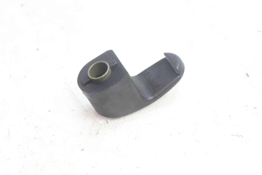 photo de LUGGAGE HOOK YAMAHA BW'S BWS 125 (2010 - 2013) - Alternative perspective
