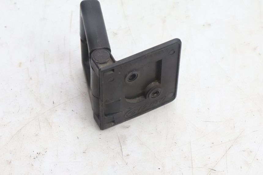 photo de LUGGAGE HOOK PEUGEOT CITYSTAR 125 (2011 - 2017) - Alternative perspective