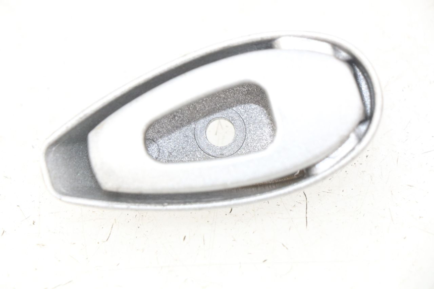 photo de LUGGAGE HOOK RIDE CLASSIC 2T 50 (2014 - 2022) - Component detail