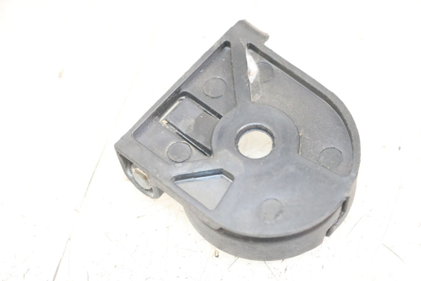 photo de LUGGAGE HOOK SYM FIDDLE 3 III 125 (2014 - 2020) - Component detail