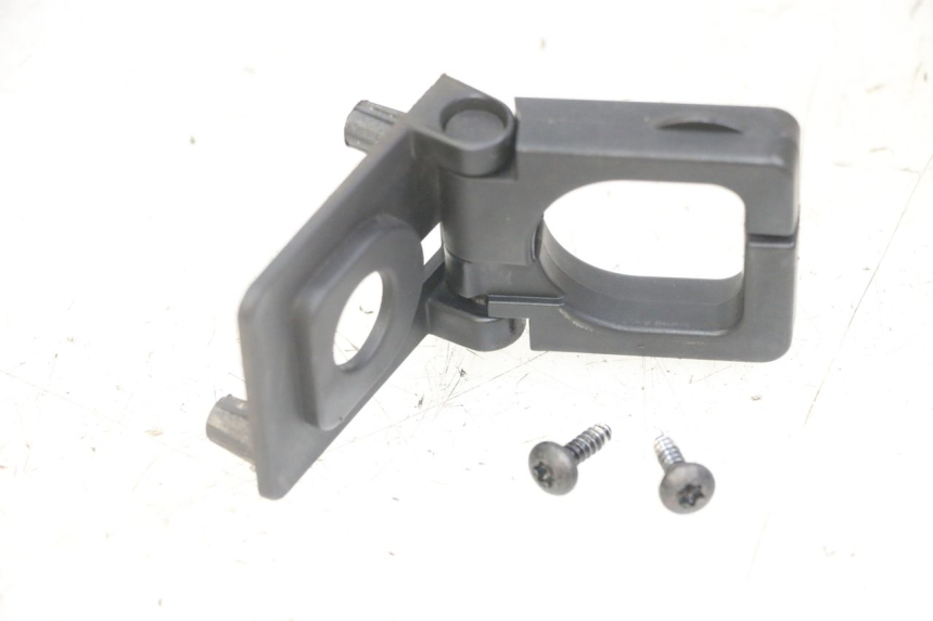 photo de BAG HOOK PEUGEOT KISBEE 2T 50 (2018 - 2022) - Component detail