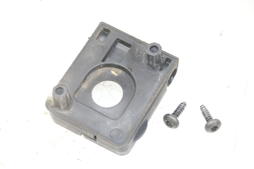 photo de BAG HOOK PEUGEOT KISBEE 2T 50 (2018 - 2022) - Zoom on usage condition