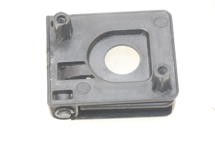 photo de LUGGAGE HOOK PEUGEOT KISBEE 4T 50 (2018 - 2022) - Component detail