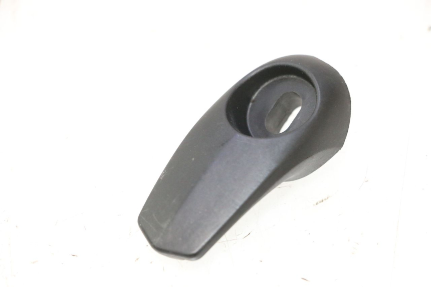 photo de LUGGAGE HOOK PEUGEOT LUDIX 50 (2008 - 2017) - Main view