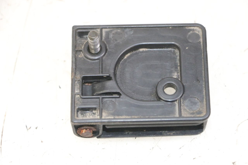 photo de BAG HOOK PEUGEOT VIVACITY 125 (2010 - 2017) - Component detail