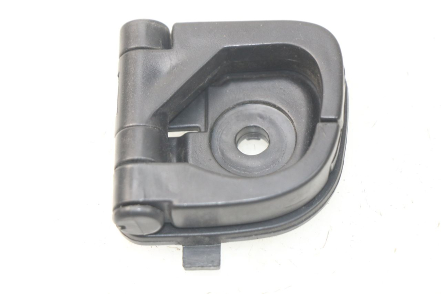 photo de LUGGAGE HOOK JM MOTORS SANTANA 50 (2014 - 2023) - Alternative perspective