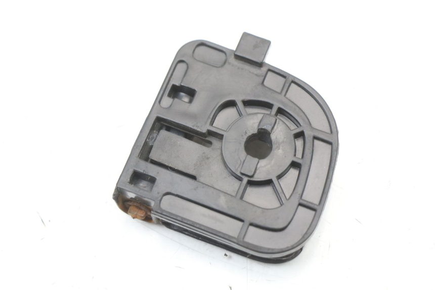 photo de LUGGAGE HOOK JM MOTORS SANTANA 50 (2014 - 2023) - Alternative perspective